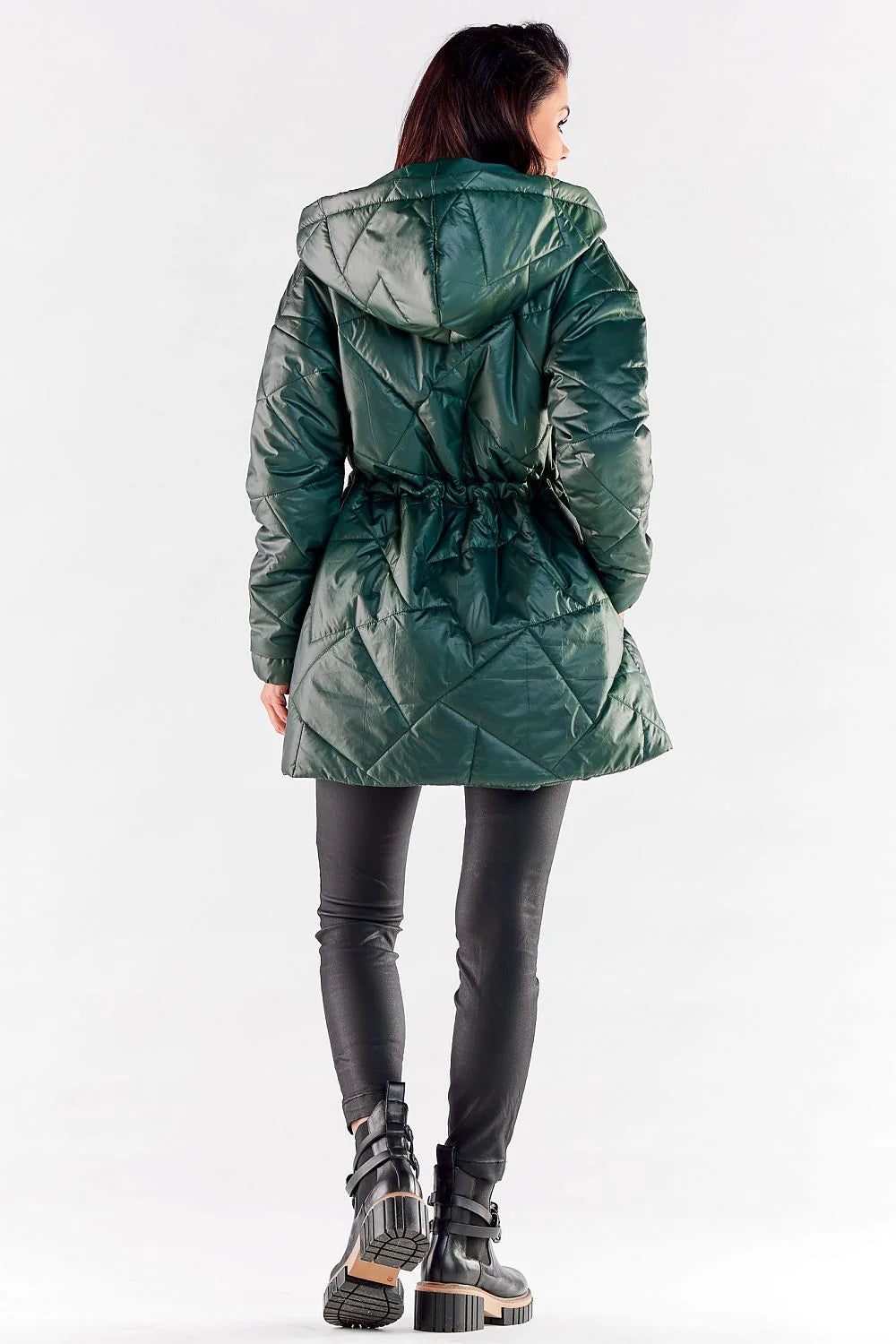 Manteau d'hiver pour femme moderne fonctionnel coupe évasée longueur midi capuche ajustable fermeture éclair cordon taille tissu brillant surpiqûres géométriques élastiques poignets polyester