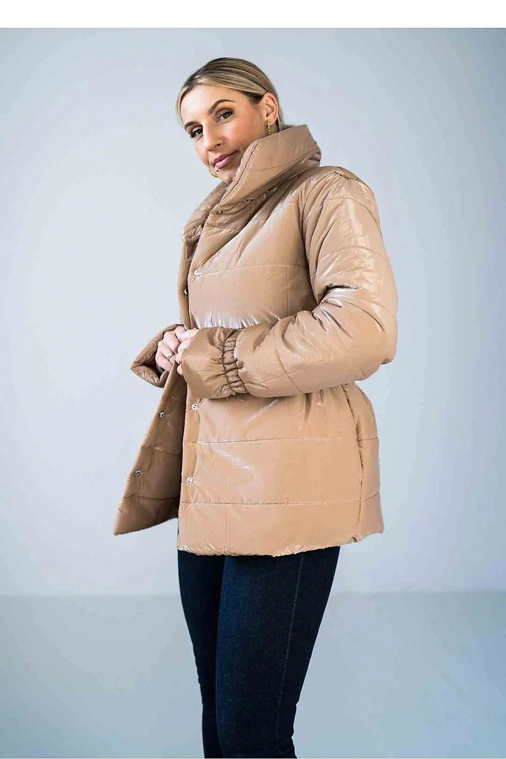 Veste matelassée brillante pour femme longueur hanche col montant style moderne polyester 100 %