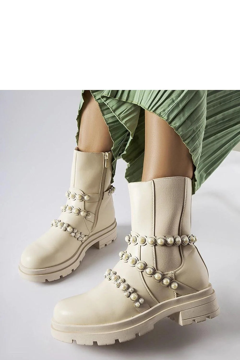 bottines Solea cuir lisse beige crème sangles perlées plateforme talon plat tige haute zip semelle crantée urbaine élégante confortable sophistiquée