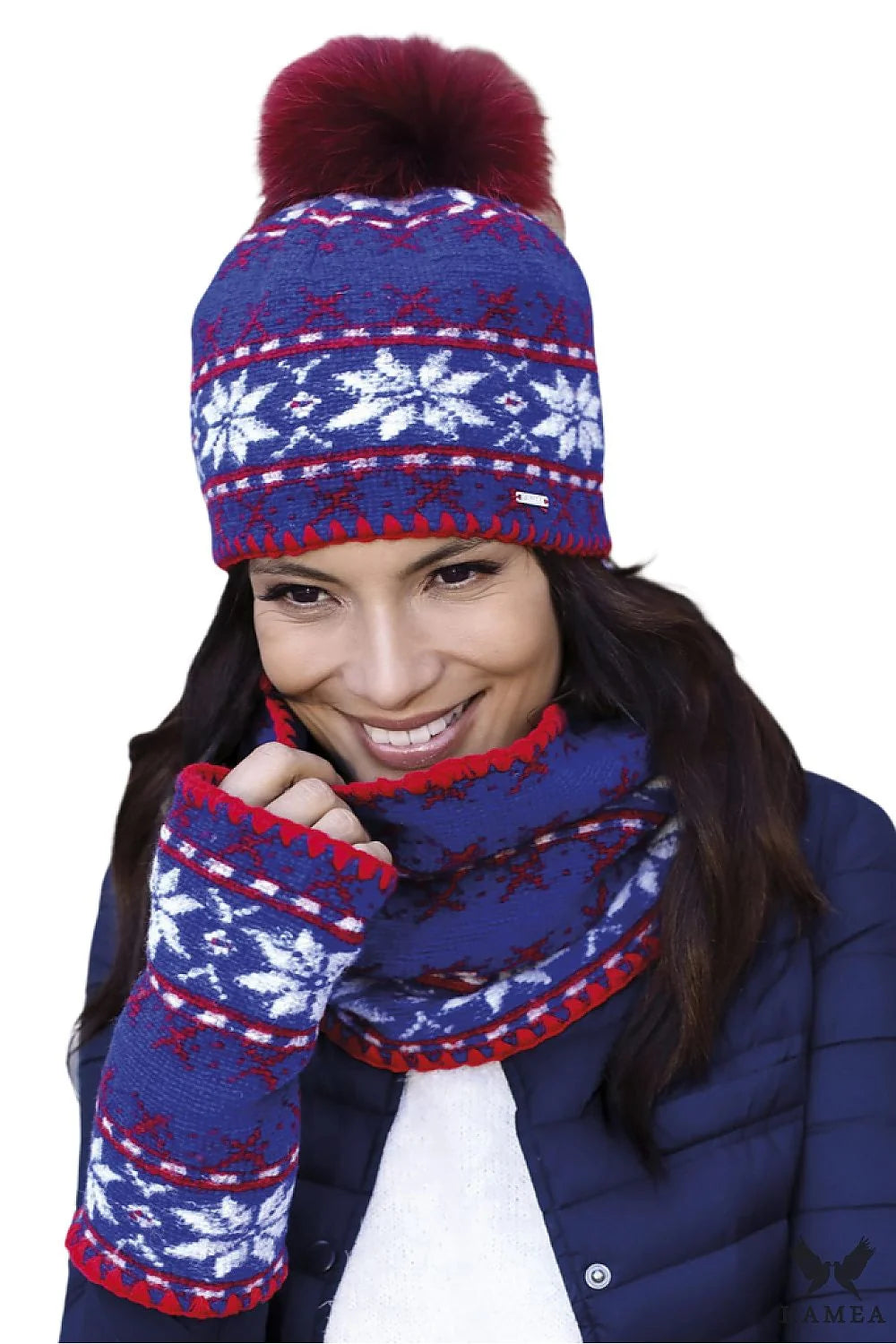 Ensemble hivernal féminin complet bonnet écharpe mitaines motif flocon neige style nordique bleu rouge