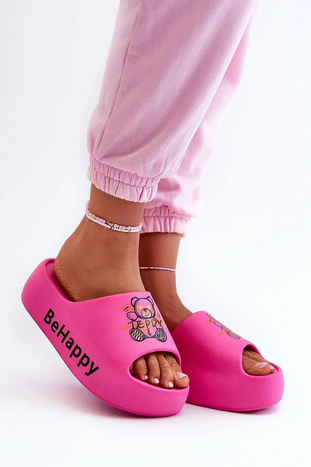 Sandales pour femmes style décontracté design moderne semelle épaisse couleur rose imprimé ourson matériau EVA confortable été 2023