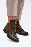 bottines femme cuir artificiel embossé effet croco verni empiècements daim kaki lacets fermeture éclair œillets métalliques talonbas semelle caoutchouc antidérapante