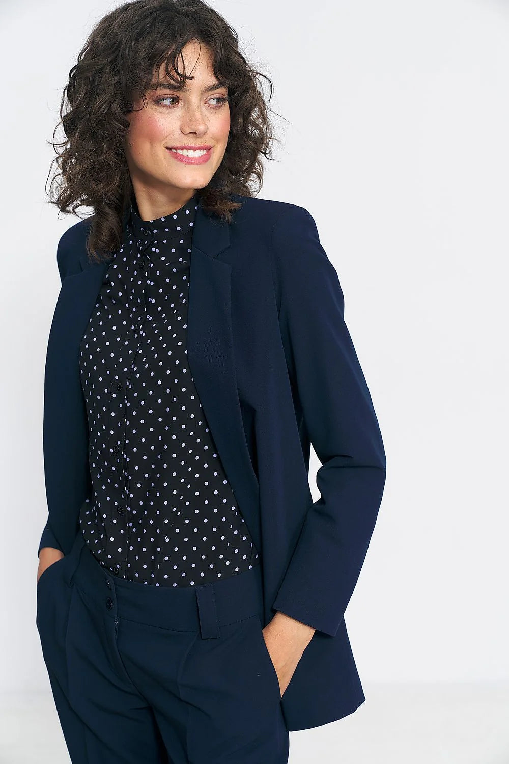 veste blazer long bleu marine col cranté coupe droite tissu structuré doublée élégante bureau professionnel viscose polyester élasthanne