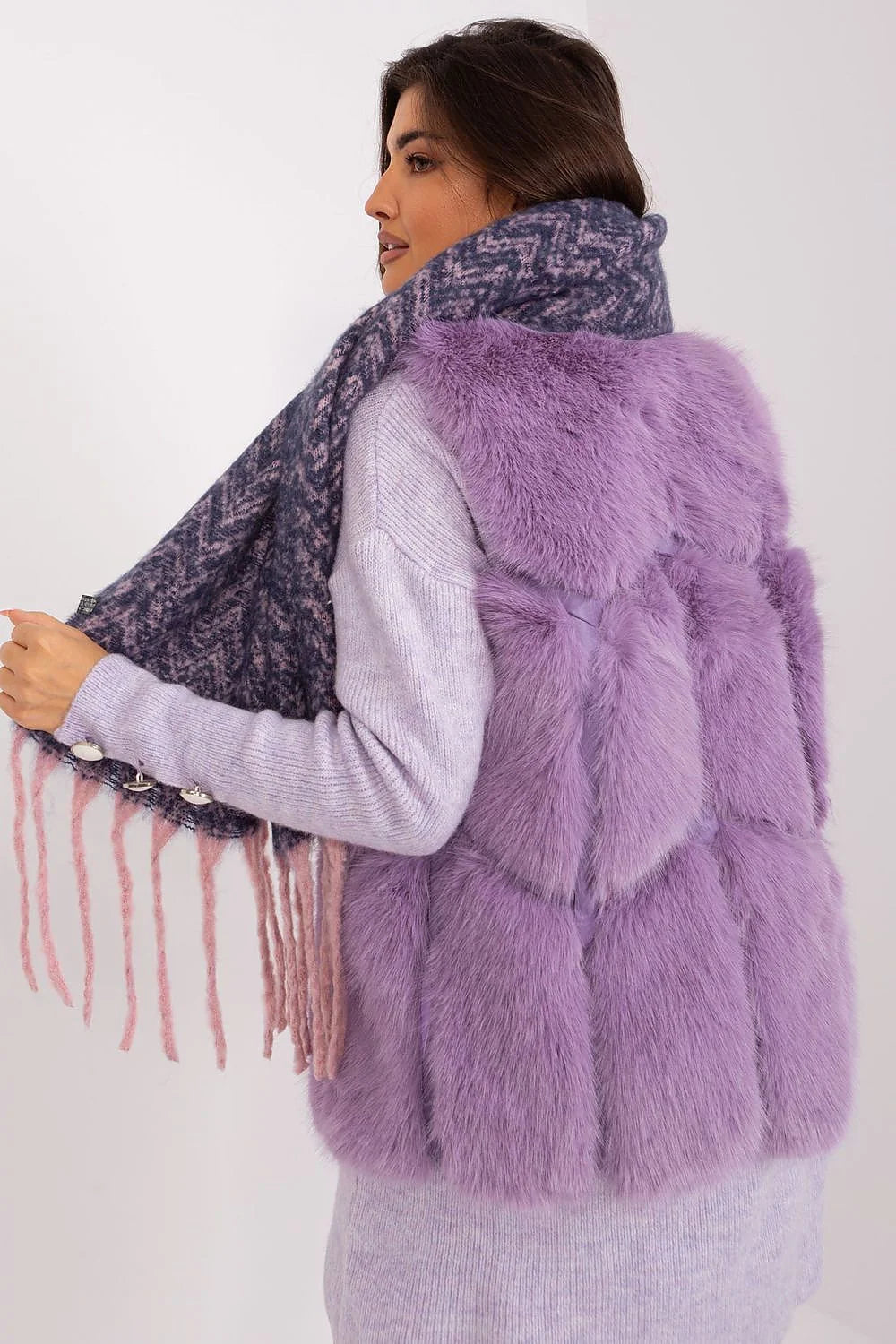 Écharpe longue motif géométrique bleu marine rose pastel automne hiver polyester résistant châle franges larges femme