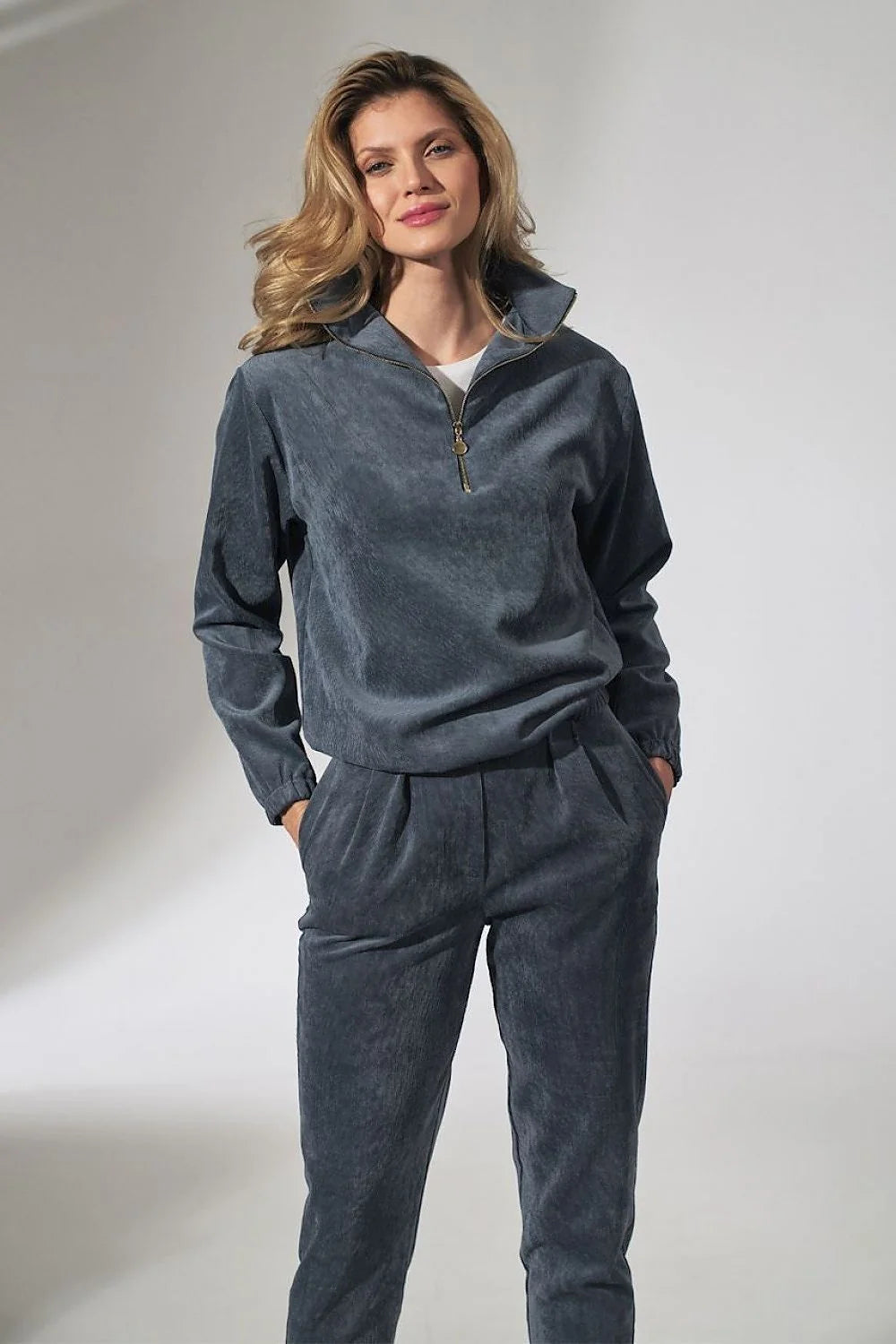 Ensemble survêtement femme en velours rose bordeaux casual-chic confortable élégant détente maison tendance