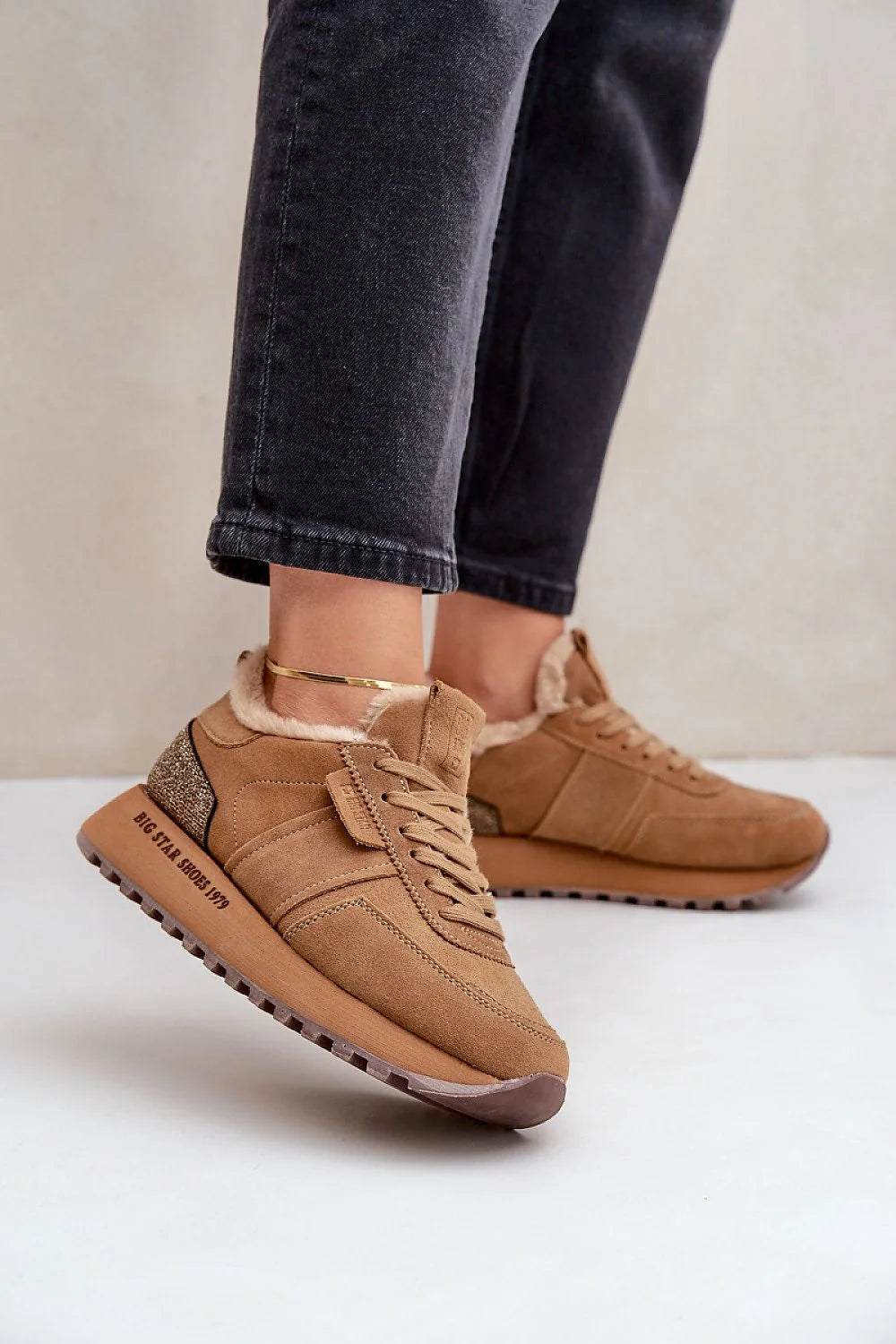Chaussures de sport femmes Step in style daim fourrure style moderne élégant design sport-chic semelle Hi-Poly System confort durabilité
