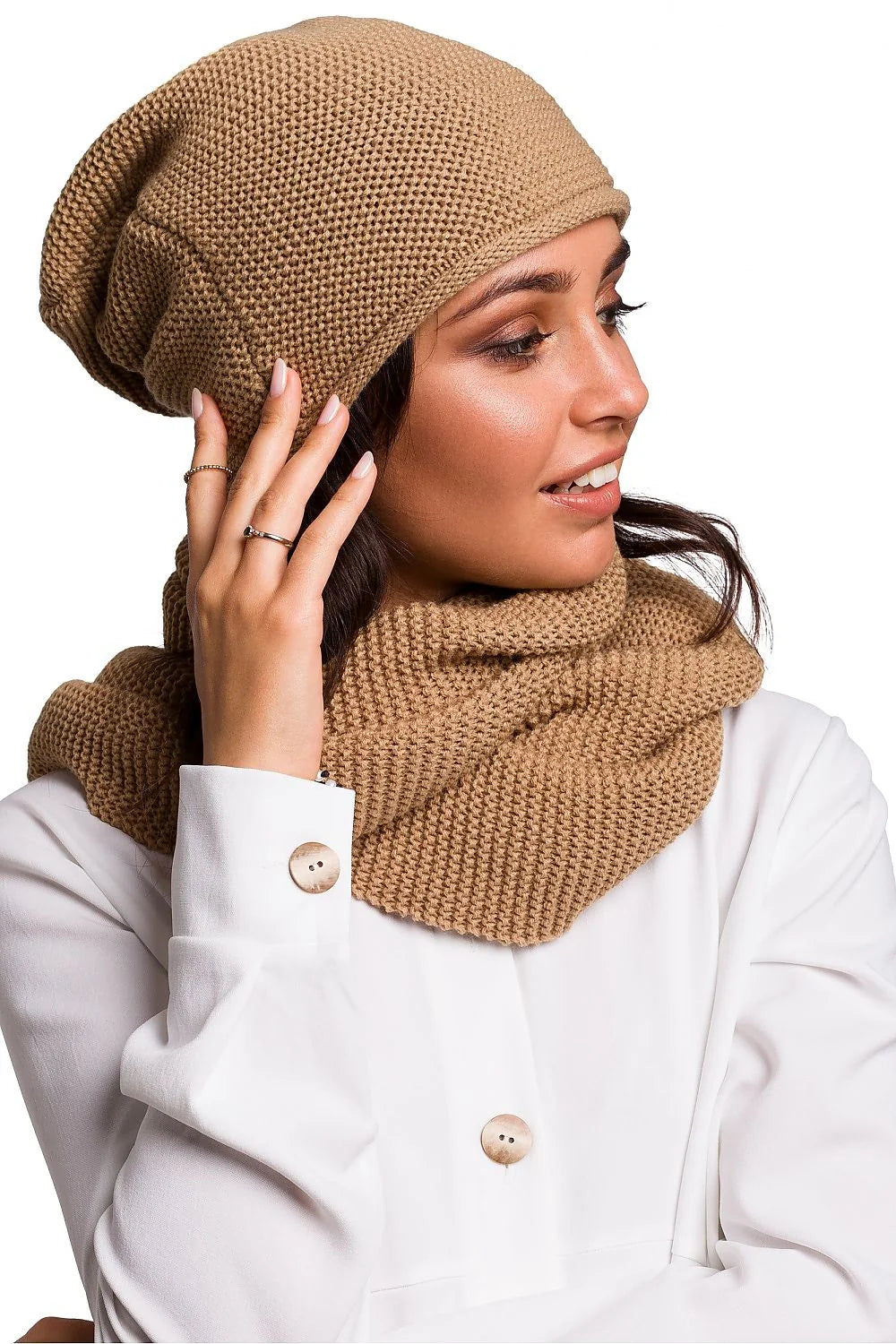 écharpe infinity tricotée main acrylique douce chaude volumineuse longue camel texture granité moderne élégante cosy assortie bonnet snood style urbain