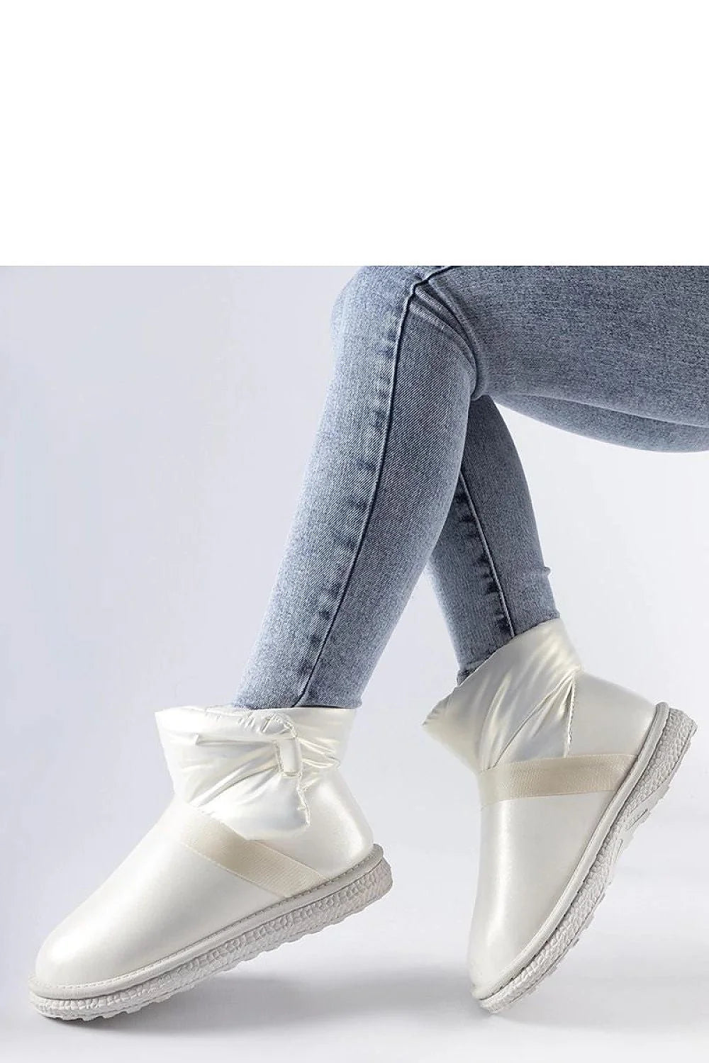 Bottes de neige pour femmes court mollet blanc design épuré style urbain confortable fermeture à languette isolation doublure rembourrée