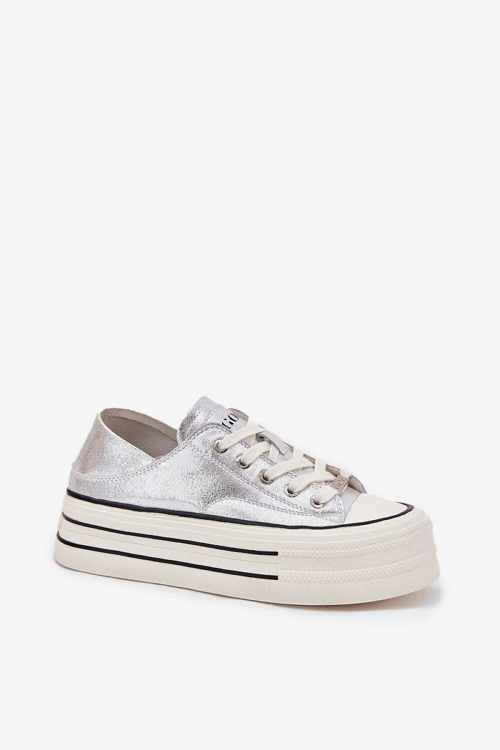Baskets pour femmes cuir naturel plateforme massive design moderne couleur argentée style urbain confort tout le jour