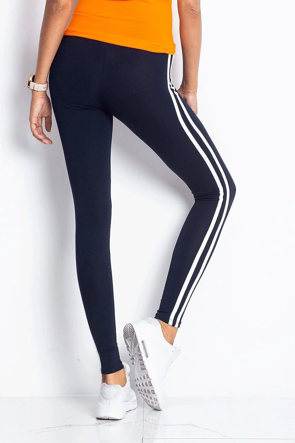 Leggings extensibles verts taille haute pour femmes actives en spandex confortables et modernes à porter