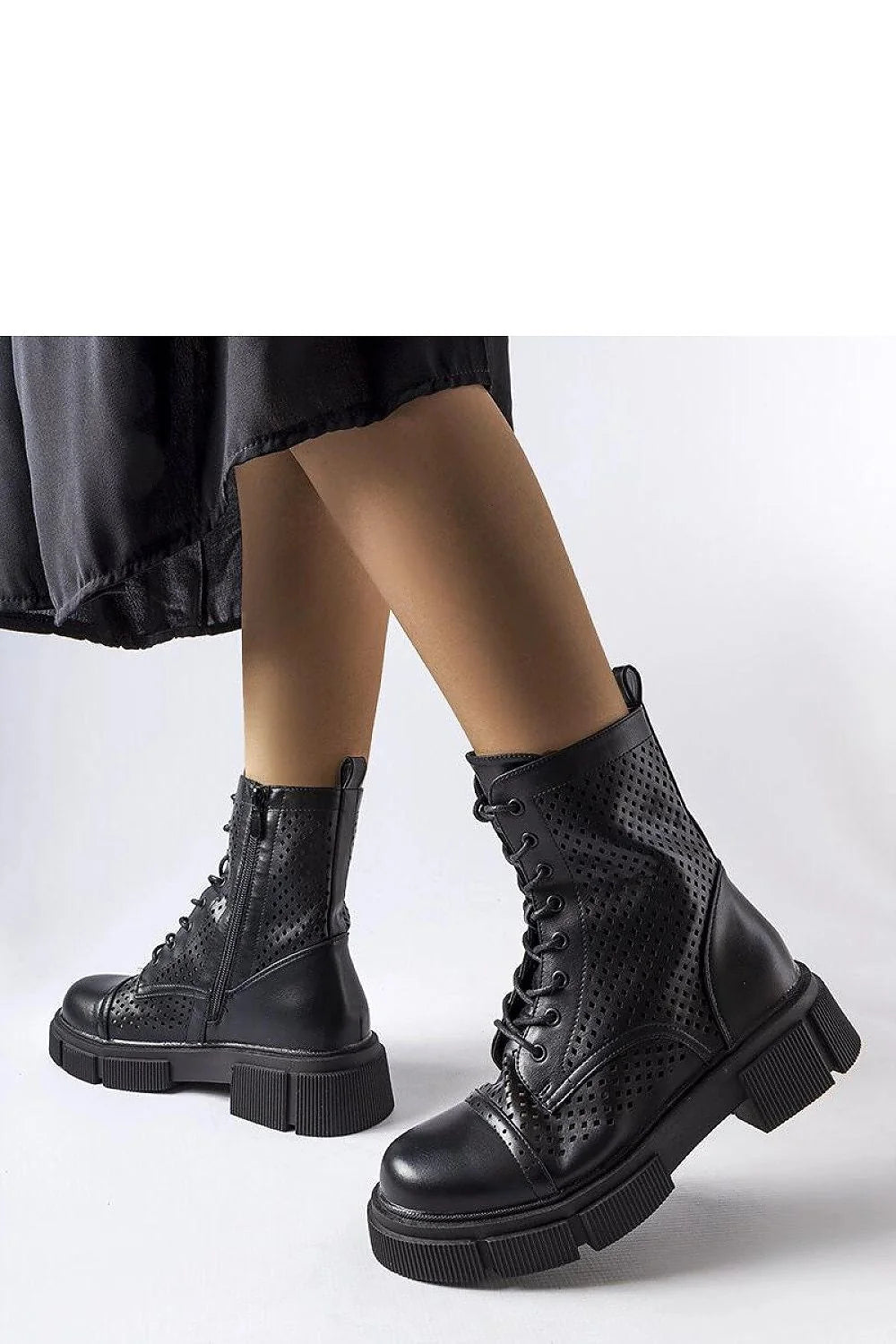 Bottines combat style perforées noires cuir高 qualité fermeture éclair lacets femmes mode urbaine confortable