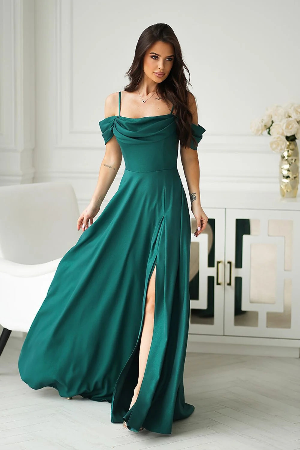 Robe longue élégante vert émeraude manches tombantes fente haute dos nu ajusté femmes soirée mariage