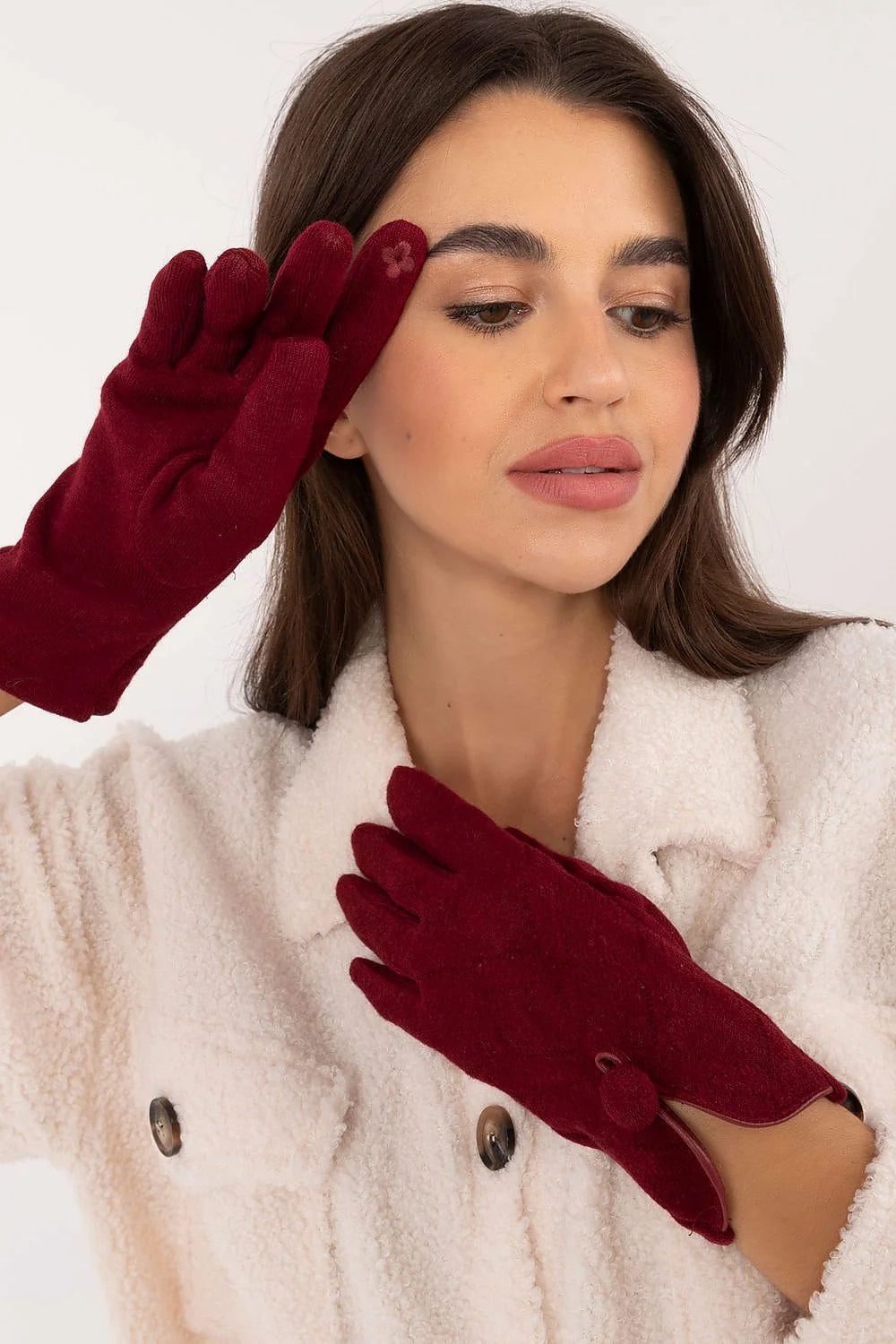 Gants élégants pour femmes en coton et polyester bordeaux foncé, bouton décoratif et fleur brodée, hiver, mode raffinée, coupe ajustée, isolation douce