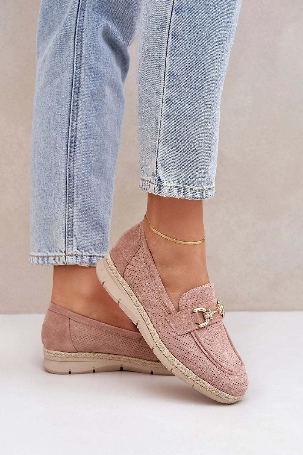 Mocassins pour femmes élégance et confort suédine écologique plateforme jute décoration dorée style tendance printemps été