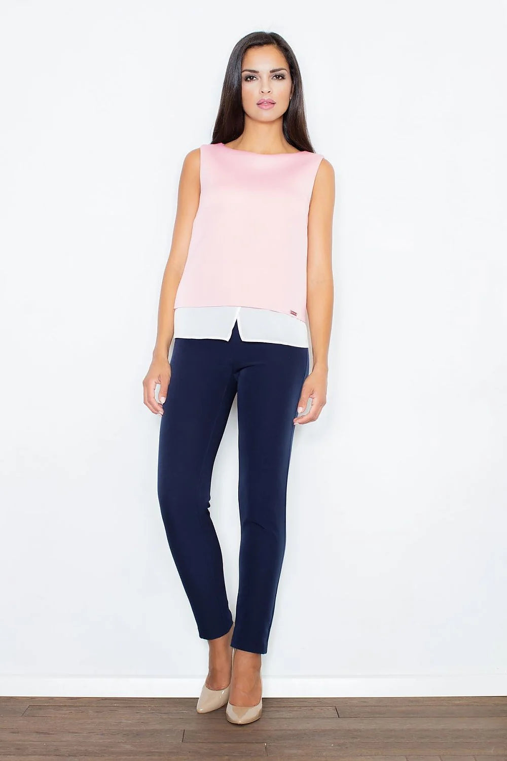 Top sans manches polyester élégant rose clair design moderne coupe droite pour occasions féminines raffinées