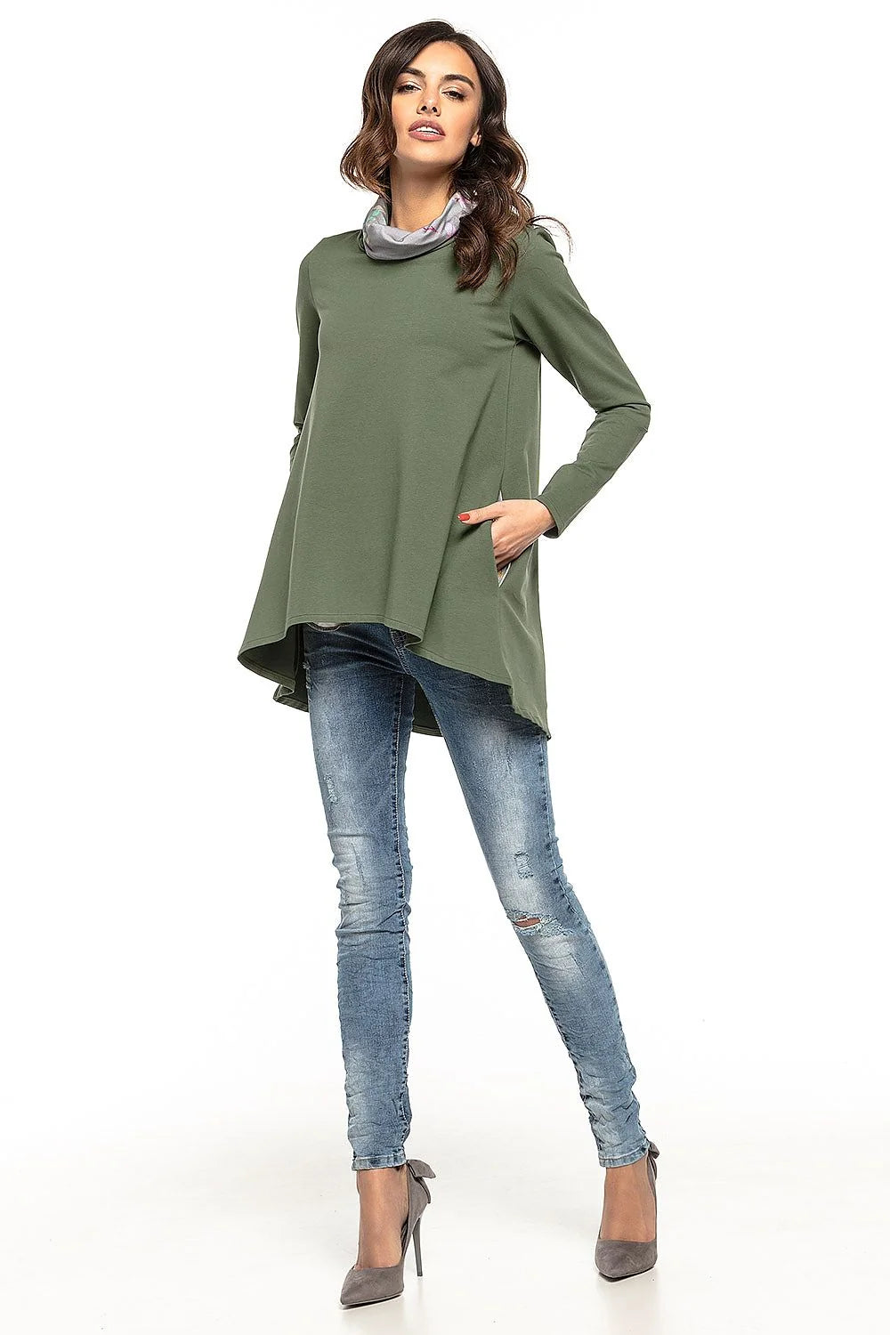 Tunique en coton vert olive ample et casual chic pour femme moderne au quotidien