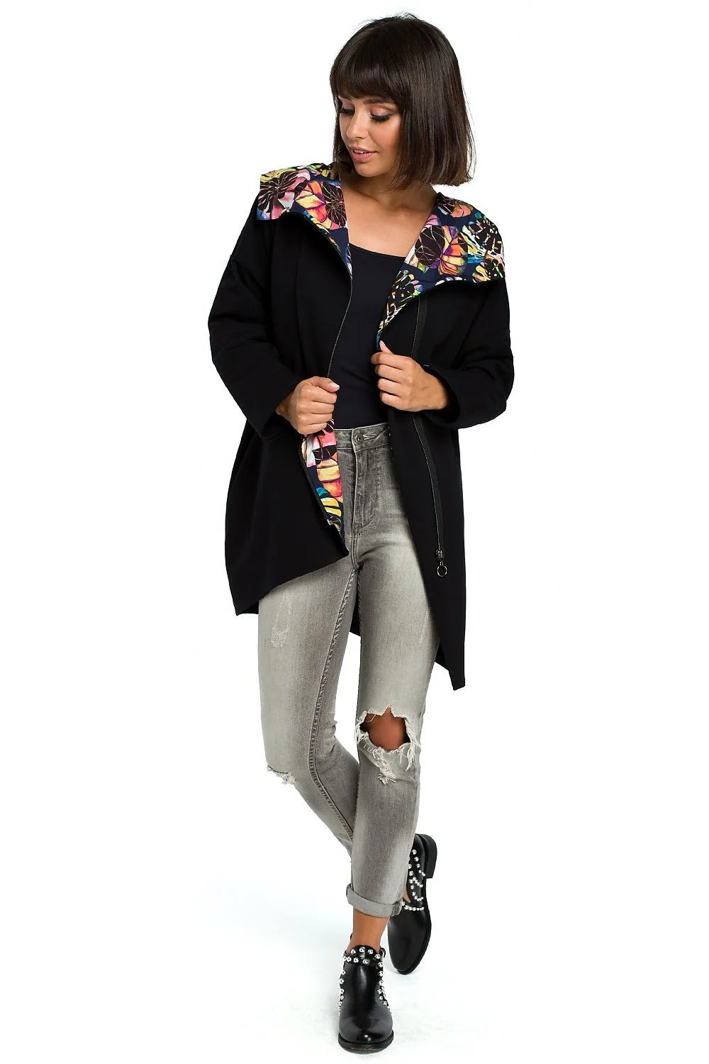 Veste à capuche en tissu noir moderne et décontracté pour un style élégant et confortable