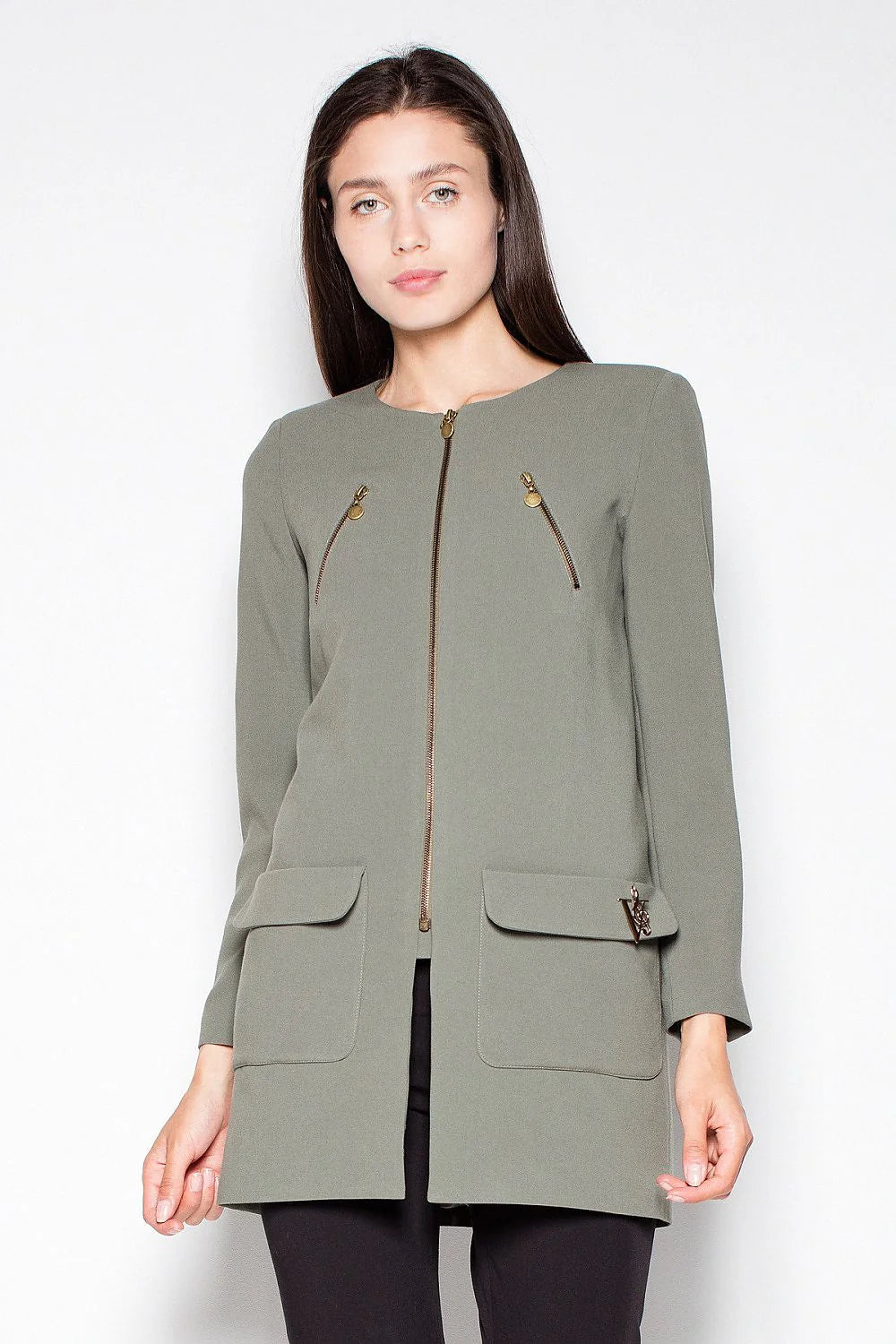 Veste en tissu gris moderne ajustée élégante avec poches zippées pour un style professionnel féminin