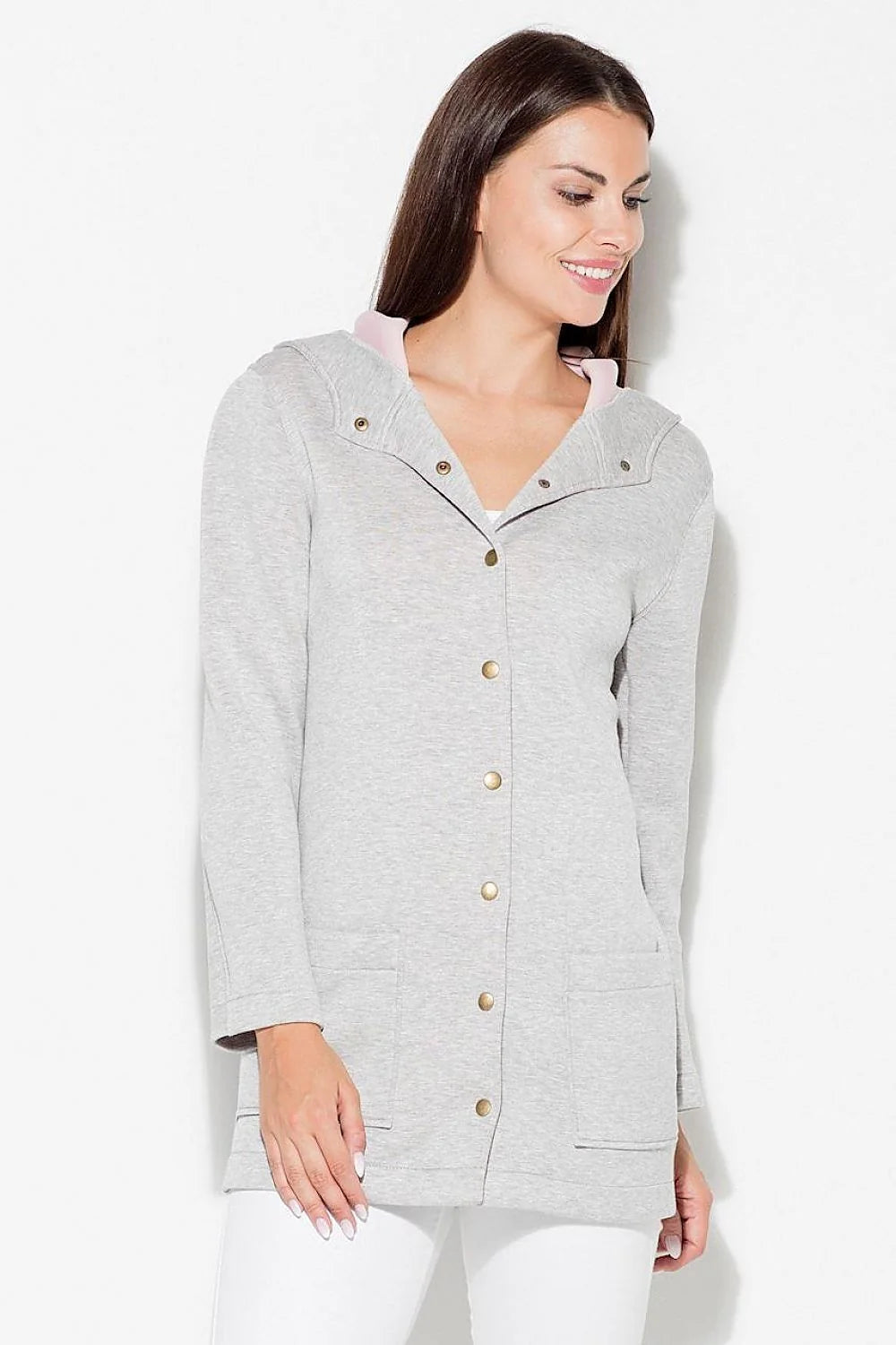 Veste femme en jersey de coton gris clair avec capuche et boutons pression dorés élégante