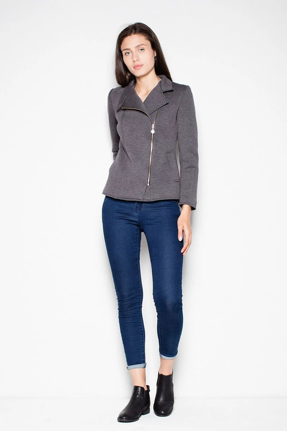 Veste moderne en coton cintrée grise avec fermeture éclair asymétrique pour un style décontracté élégant